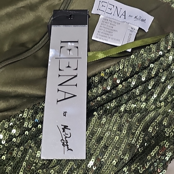 MAC DUGGAL size 10 SEQUINED LONG SLEEVE GOWN Dress - Picture 5 of 9